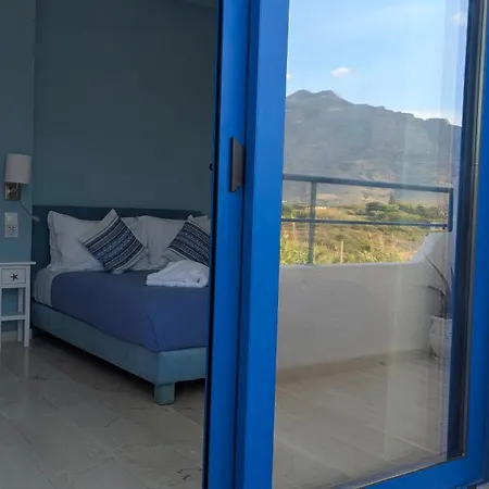Penzion Coral 3*
