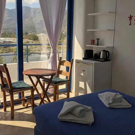 Guest house Coral