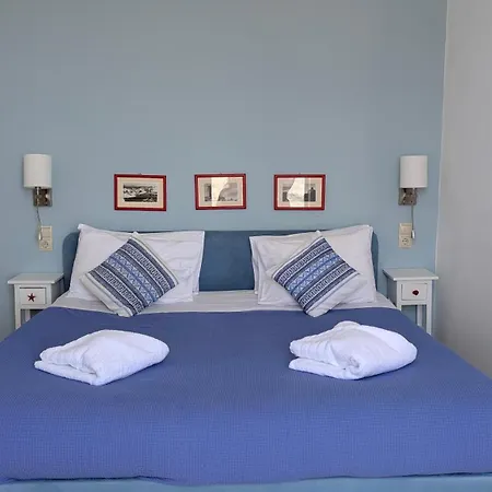 Guest house Coral Frangocastelo